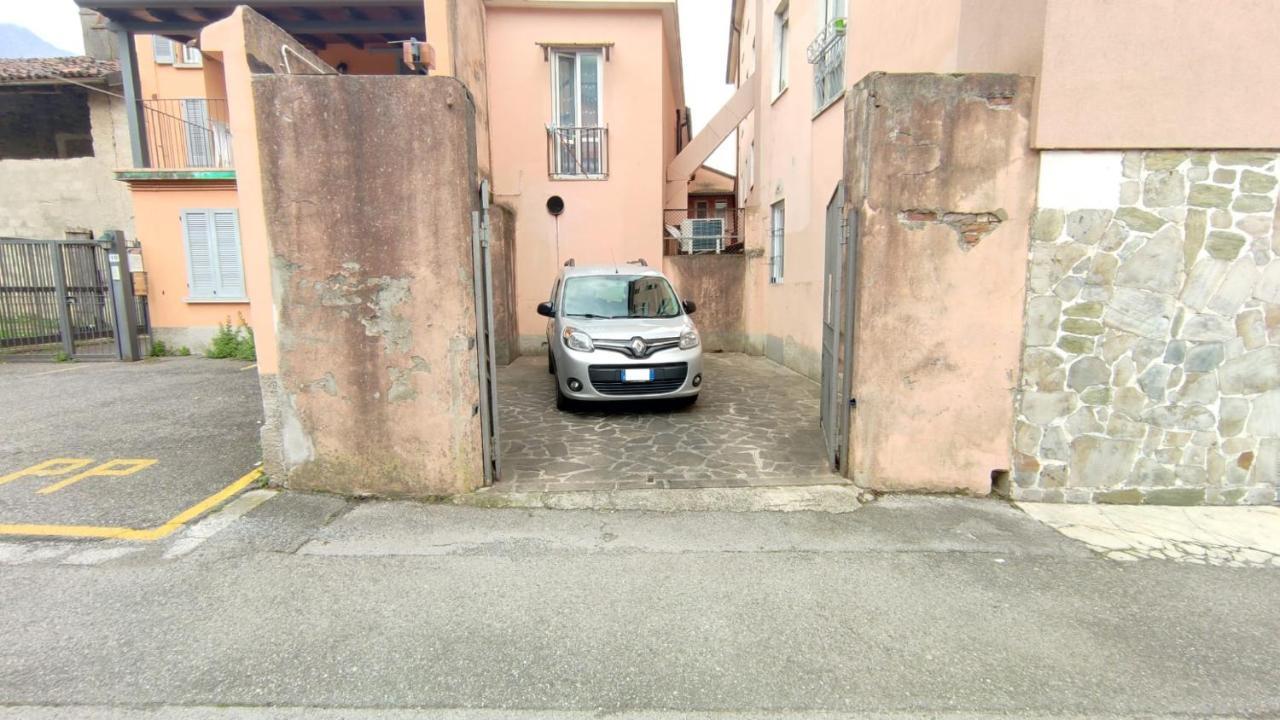 Elegante Alloggio Zona Storica ليكو المظهر الخارجي الصورة